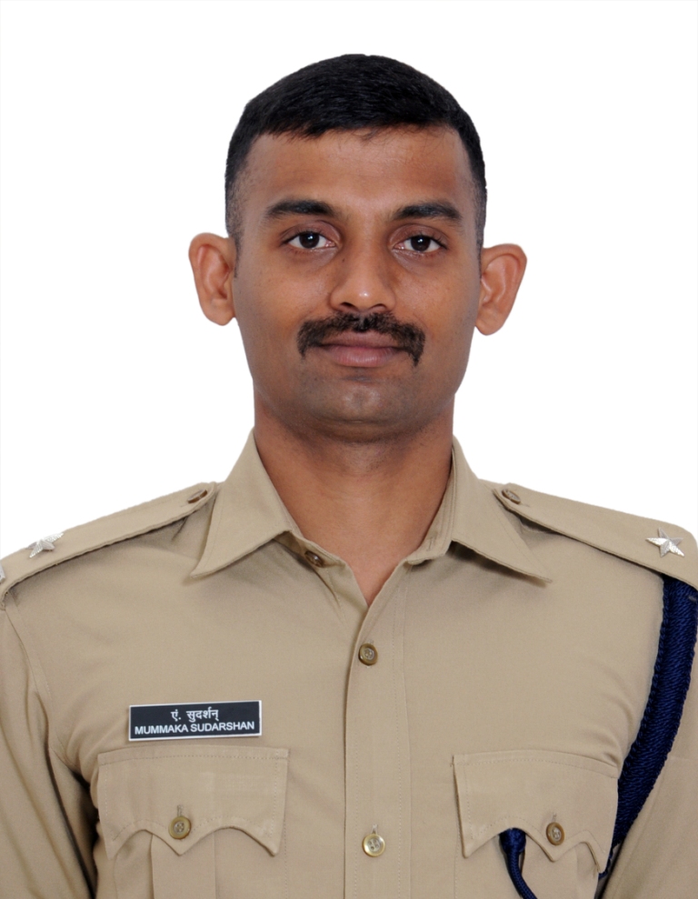 Mummaka Sudarshan